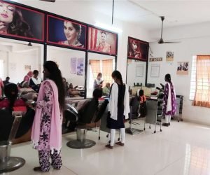 Thanjavur-BeauticianLab2